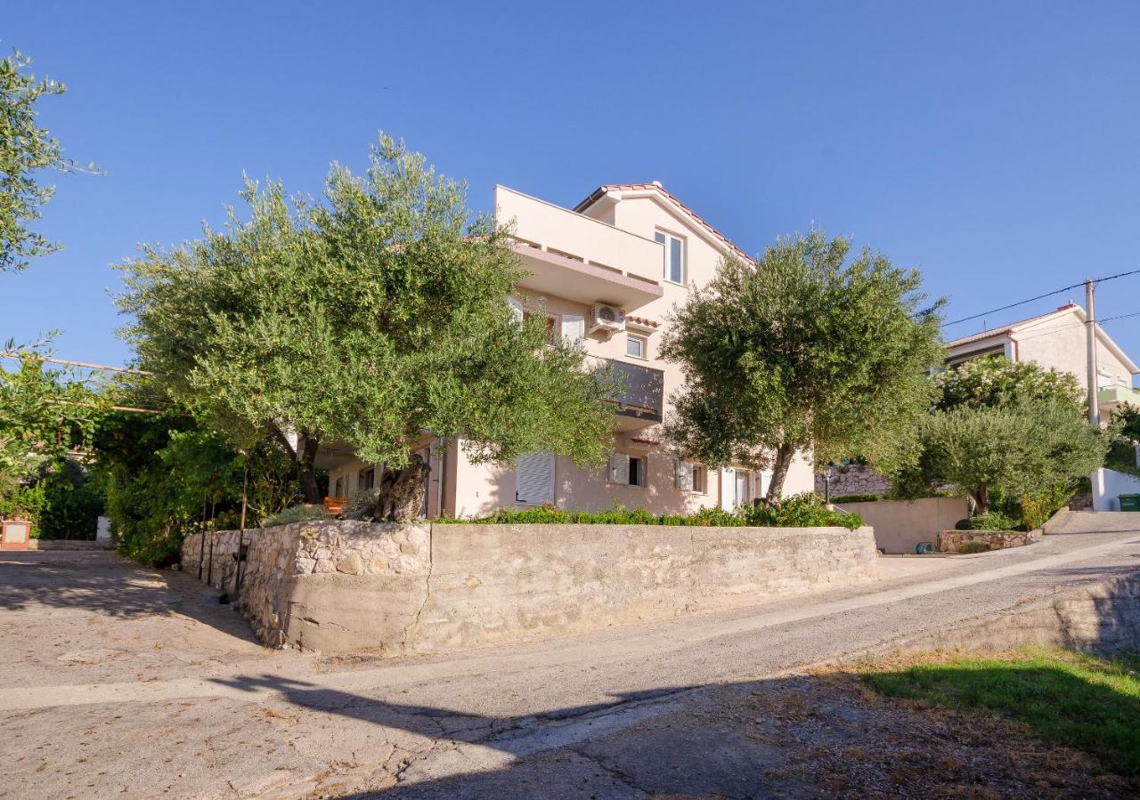 Apartments Blazenka Banjol Εξωτερικό φωτογραφία