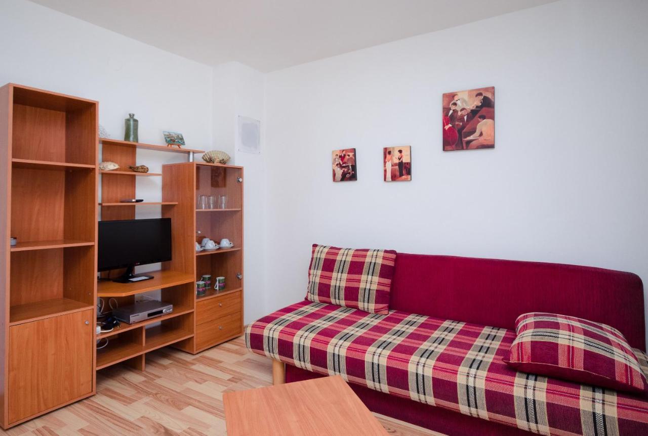 Apartments Blazenka Banjol Εξωτερικό φωτογραφία